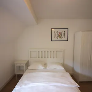  Appartement Rent A Eptingerstrasse - Self Check-in
